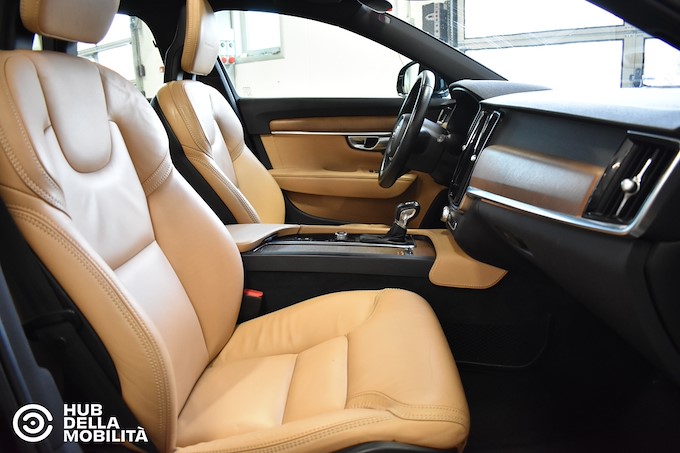 VOLVO V90 D5 AWD Geartronic Inscription